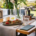 Hotel Szary 3*