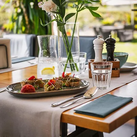 Hotel Szary 3*