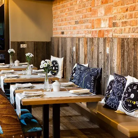 Szary 3* מיכלוביצה