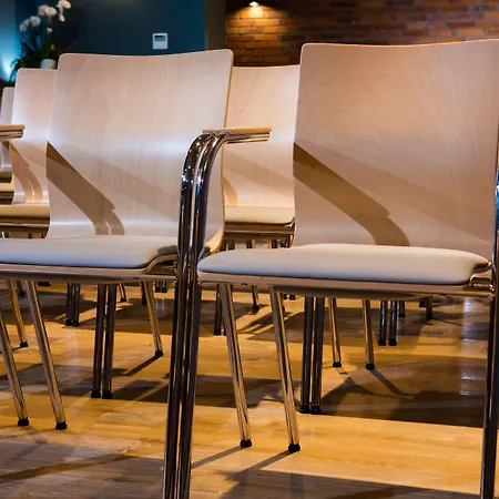 Szary מיכלוביצה