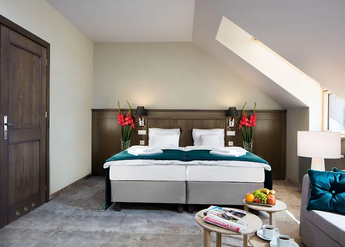 Szary Hotel Michalowice (Lesser Poland)